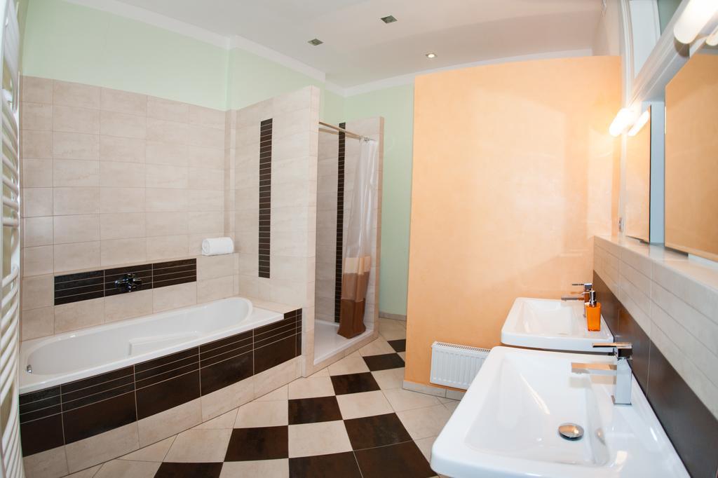 4bdr Meeting Point By Ruterra Apartment *