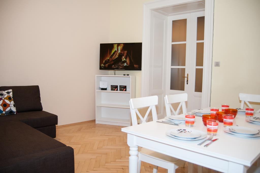 Apartment 4bdr Meeting Point By Ruterra *